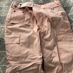 Women’s snow pants